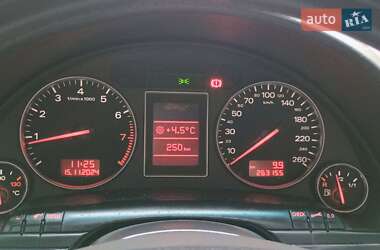 Седан Audi A4 2002 в 