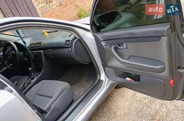 Седан Audi A4 2002 в 