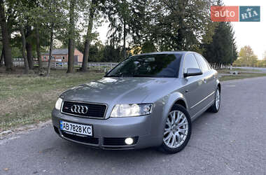 Седан Audi A4 2004 в Ильинцах