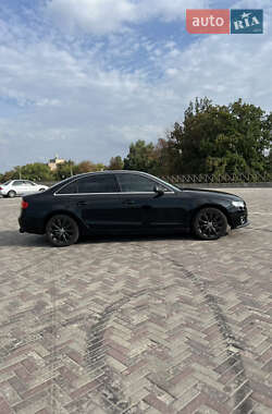 Седан Audi A4 2011 в Харкові