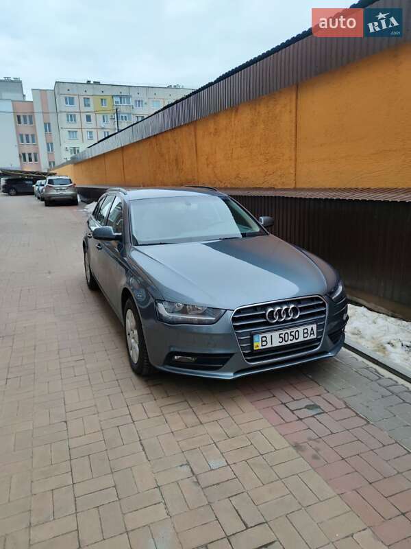 Audi A4 2014