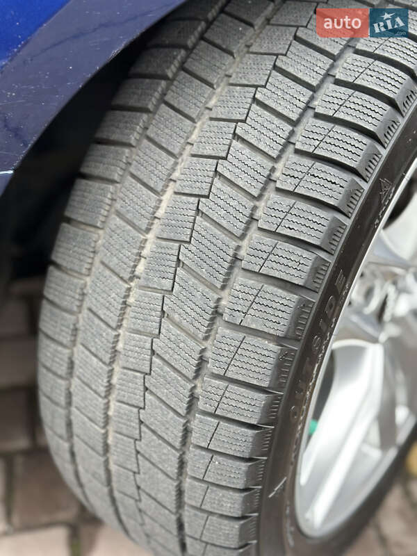 Седан Audi A4 2020 в Кривом Роге