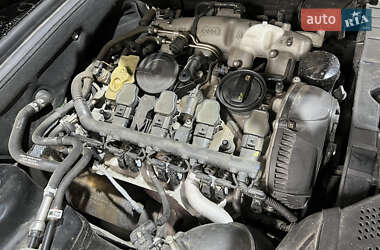Седан Audi A4 2013 в Харкові