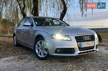 Седан Audi A4 2011 в Івано-Франківську