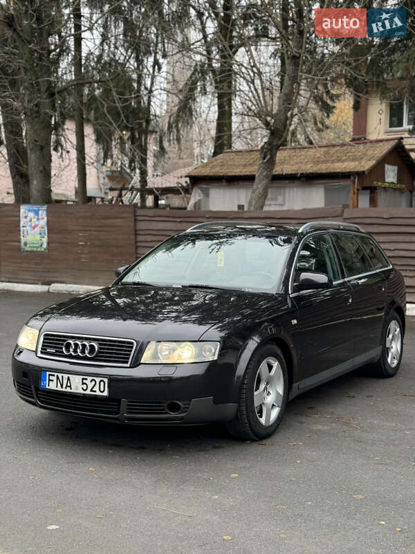 Универсал Audi A4 2002 в Звягеле