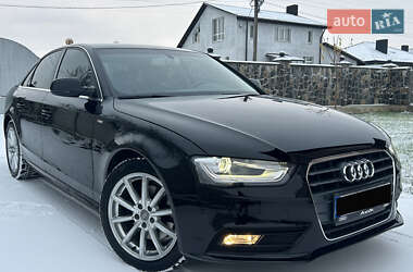 Седан Audi A4 2014 в Луцьку