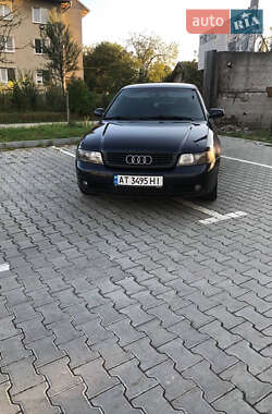 Седан Audi A4 2000 в Івано-Франківську