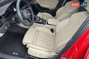 Седан Audi A4 2020 в 
