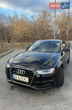 Седан Audi A4 2012 в Харькове