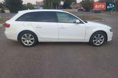 Универсал Audi A4 2011 в Тростянце