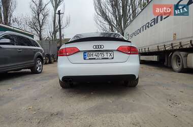 Седан Audi A4 2011 в Одесі