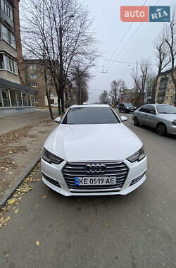 Седан Audi A4 2016 в Днепре