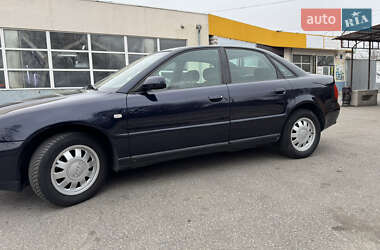 Седан Audi A4 1999 в Запоріжжі