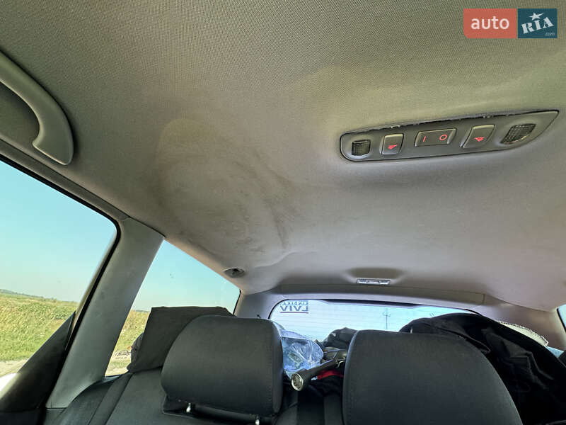 Универсал Audi A4 1999 в Львове