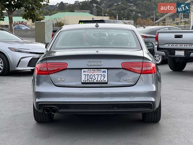 Седан Audi A4 2014 в Львове