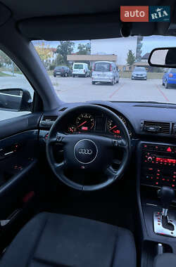 Седан Audi A4 2001 в Иршаве