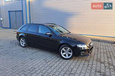 Универсал Audi A4 2011 в Яворове