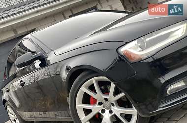 Седан Audi A4 2013 в Дніпрі