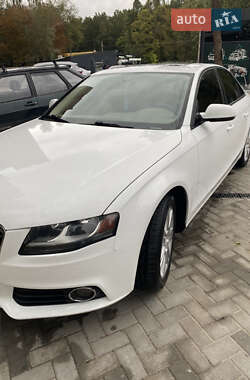 Седан Audi A4 2011 в Запорожье