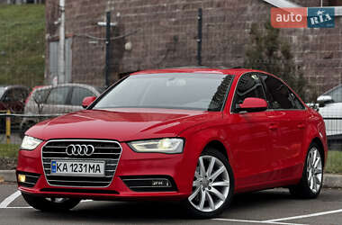 Седан Audi A4 2012 в Киеве