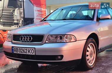 Седан Audi A4 1999 в Могилев-Подольске