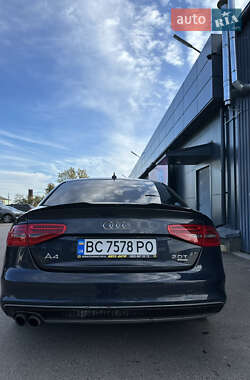 Седан Audi A4 2014 в Львове