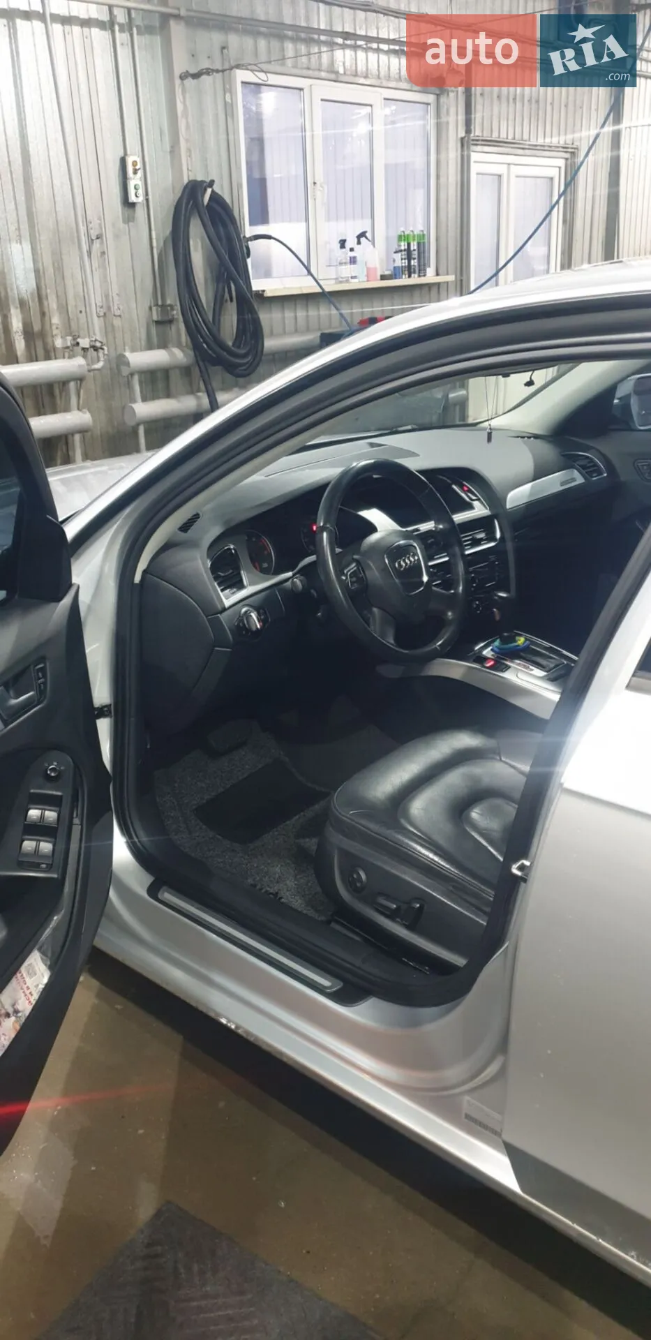 2011 Audi A4 - мініатюра 13