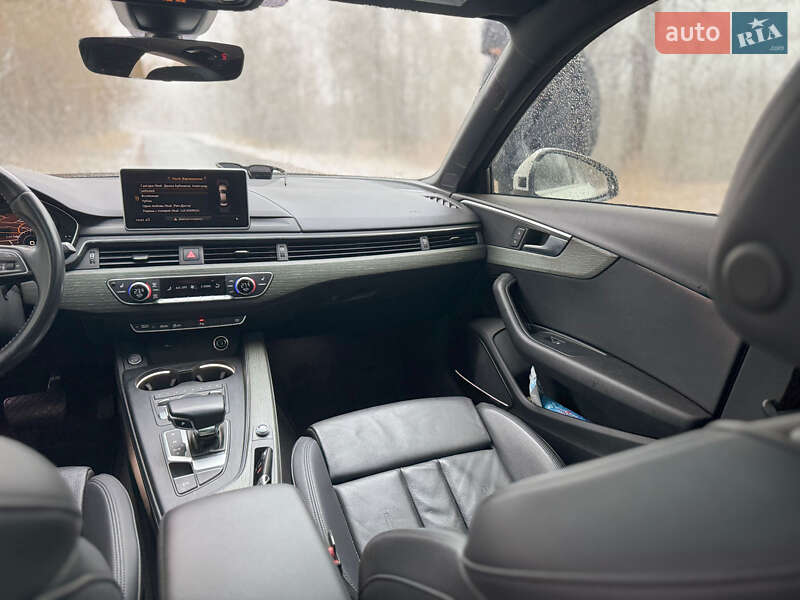 Седан Audi A4 2018 в Києві