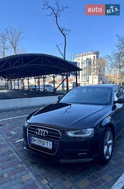 Седан Audi A4 2012 в Одесі