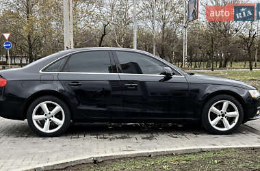 Седан Audi A4 2012 в Миколаєві