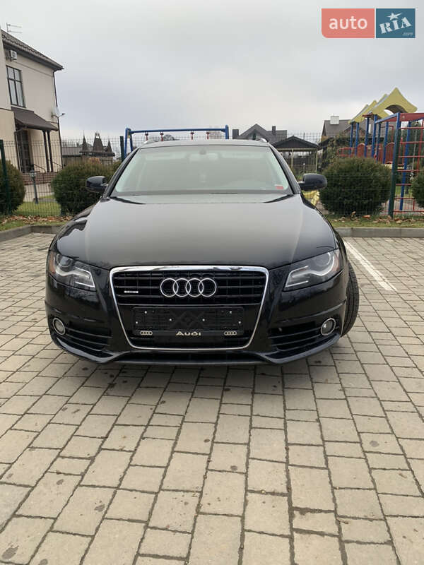 Універсал Audi A4 2011 в Стрию