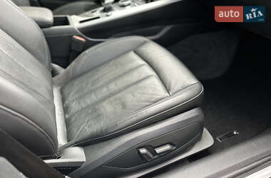 Седан Audi A4 2015 в 