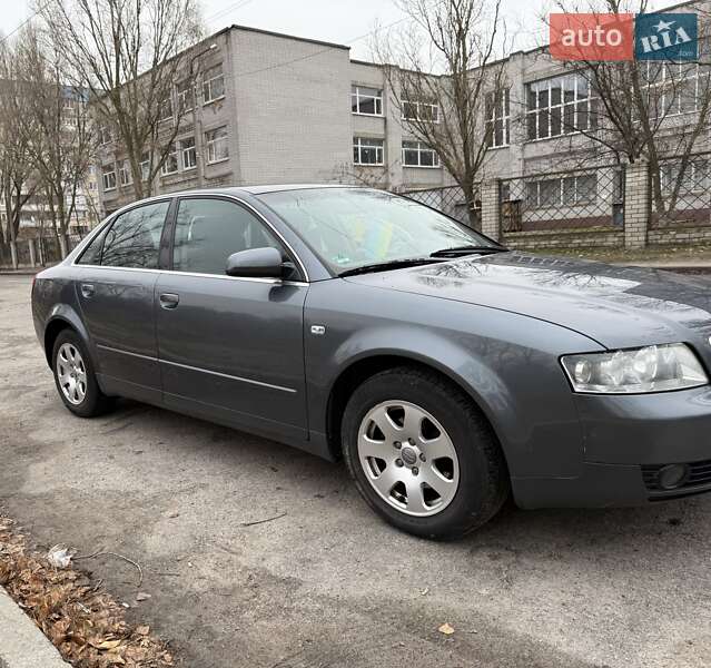 Седан Audi A4 2003 в Днепре
