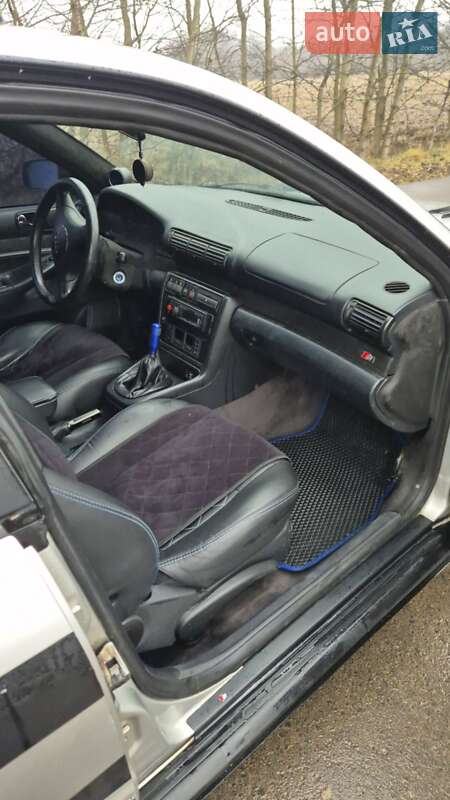 Седан Audi A4 1995 в Богородчанах