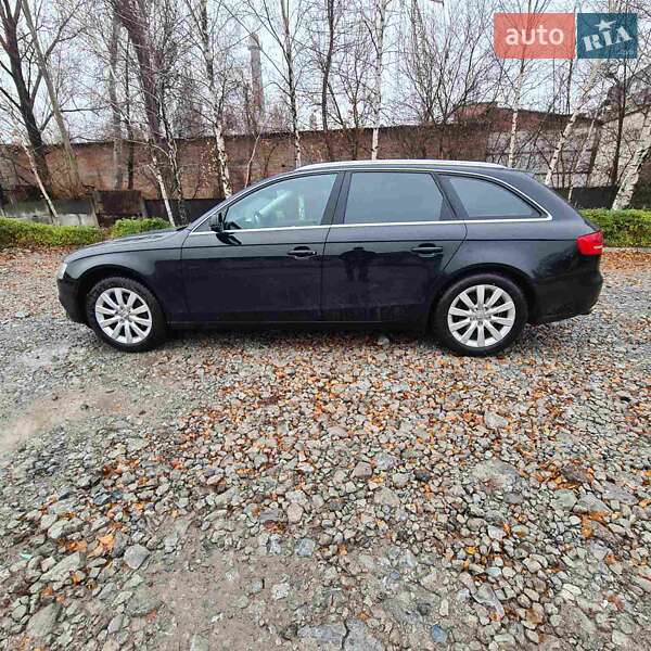 Универсал Audi A4 2013 в Днепре