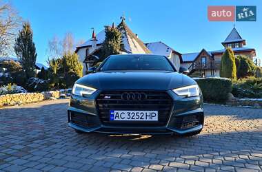 Седан Audi A4 2016 в Луцьку