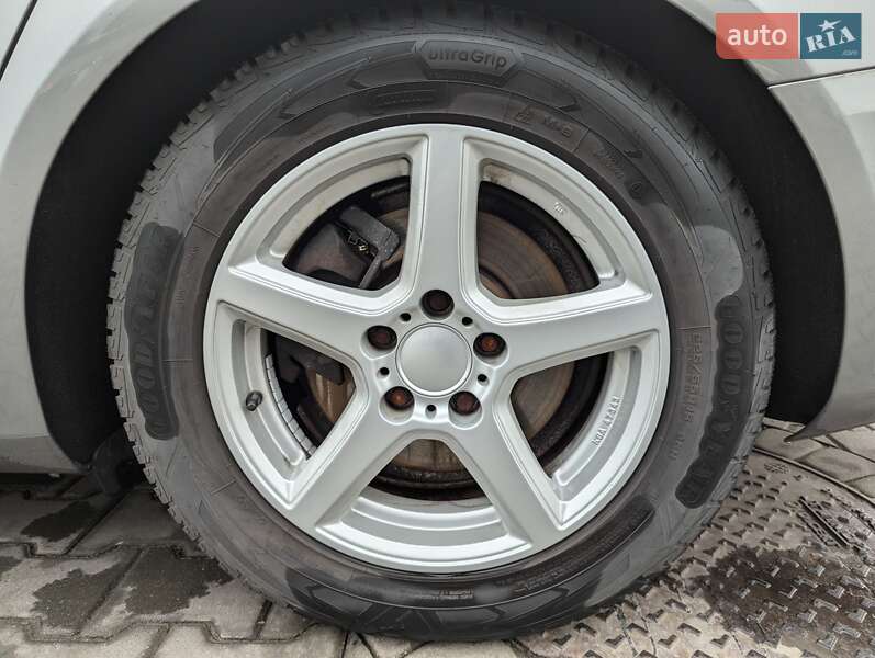 Универсал Audi A4 2009 в Львове фото 9 Универсал Audi A4 2009 в Львове