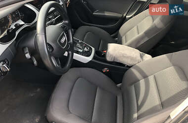Универсал Audi A4 2015 в 