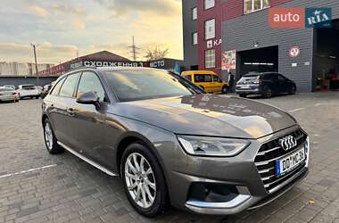 Универсал Audi A4 2020 в Киеве