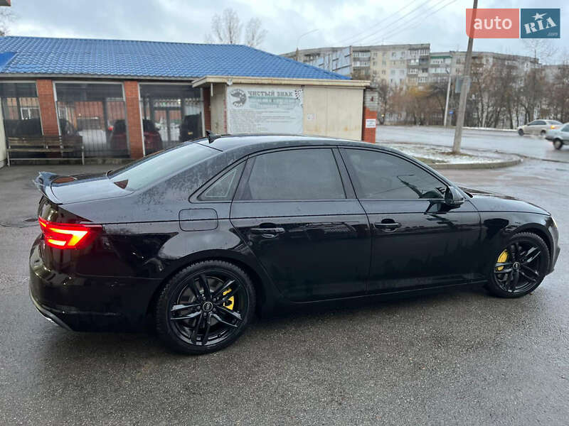 Седан Audi A4 2019 в Сумах