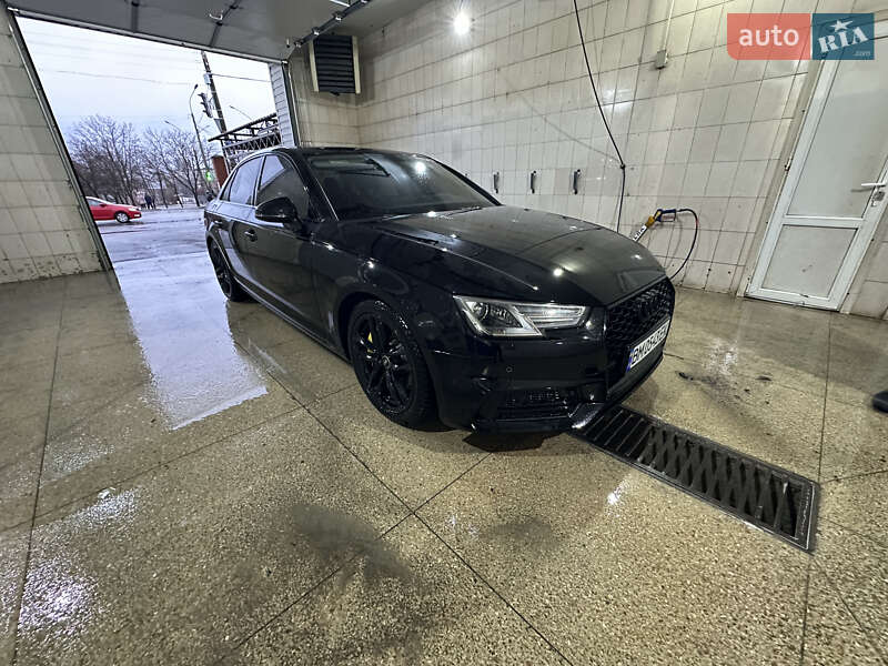 Седан Audi A4 2019 в Сумах