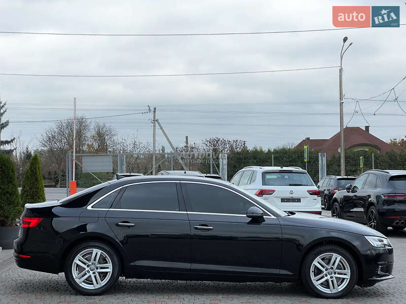 Седан Audi A4 2017 в Каменец-Подольском