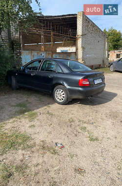 Седан Audi A4 1999 в Львові