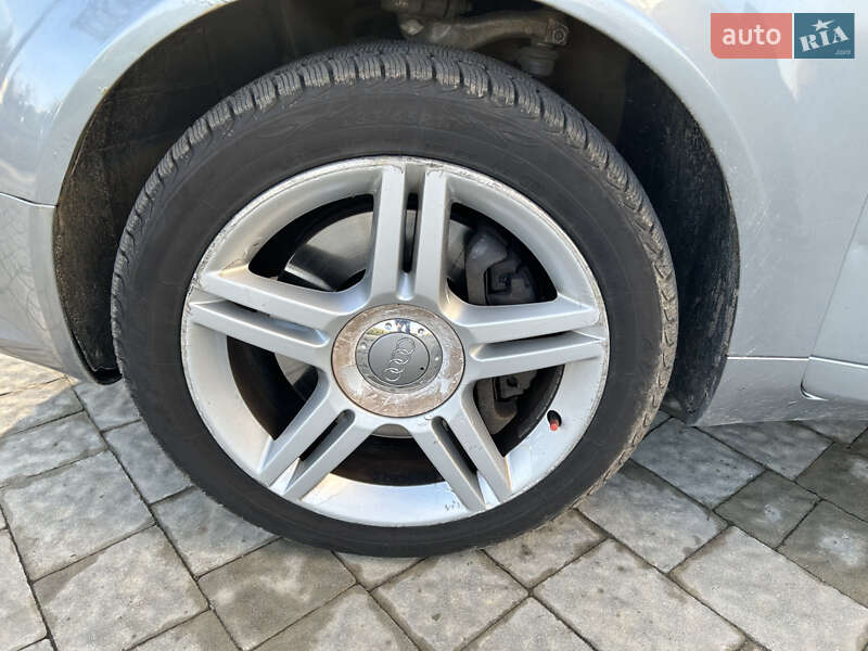 Универсал Audi A4 2005 в Новояворовске фото 14 Универсал Audi A4 2005 в Новояворовске
