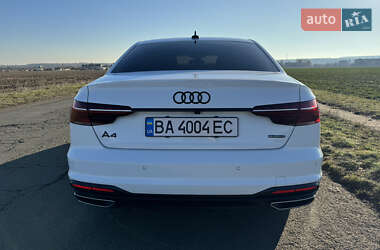Седан Audi A4 2020 в 