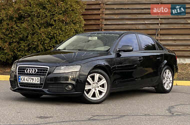 Седан Audi A4 2011 в Києві