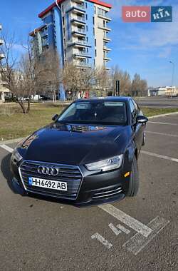 Седан Audi A4 2016 в Измаиле