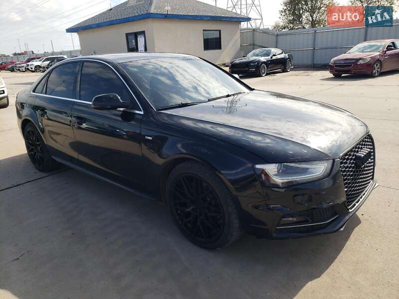 Седан Audi A4 2015 в Луцке