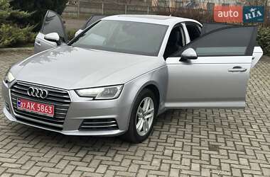 Седан Audi A4 2017 в Ровно