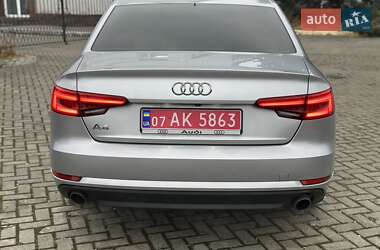 Седан Audi A4 2017 в Ровно